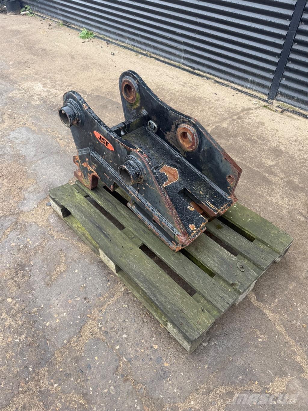  Hydraulisk fæste Gyors csatlakozók