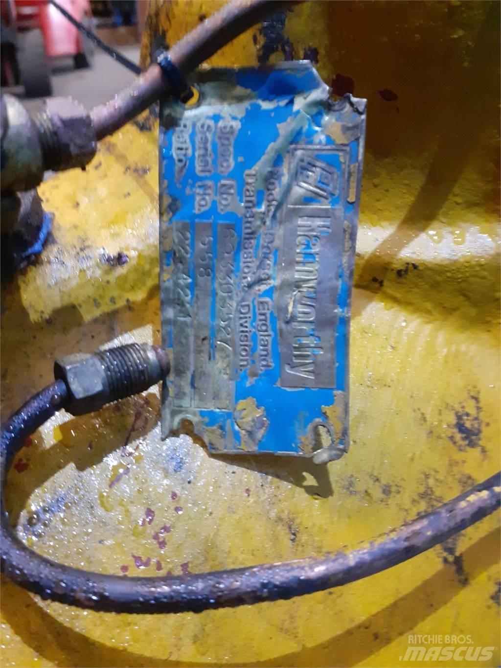 Hydrema 805 Tengelyek
