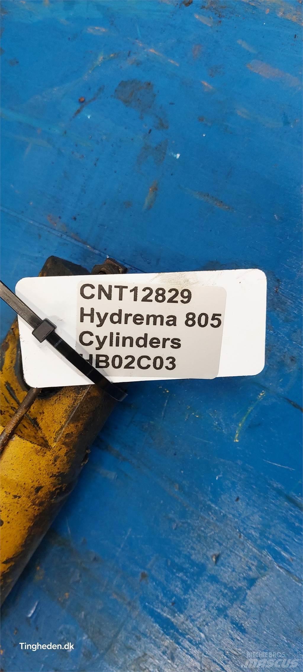 Hydrema 805 Tengelyek