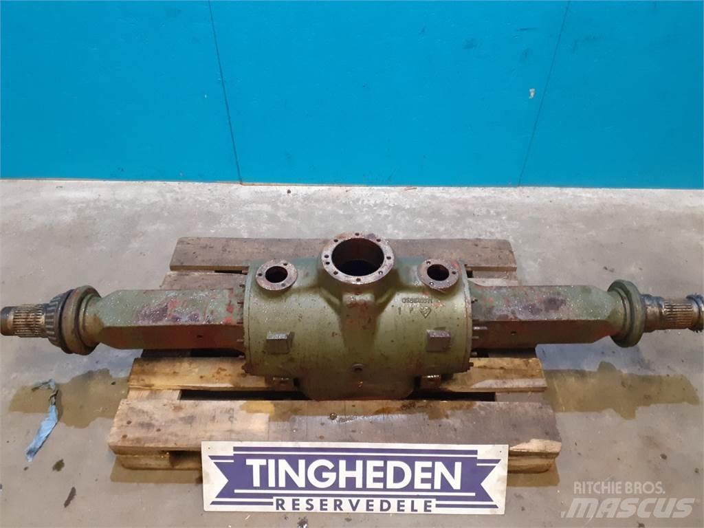 Hydrema 806 Tengelyek