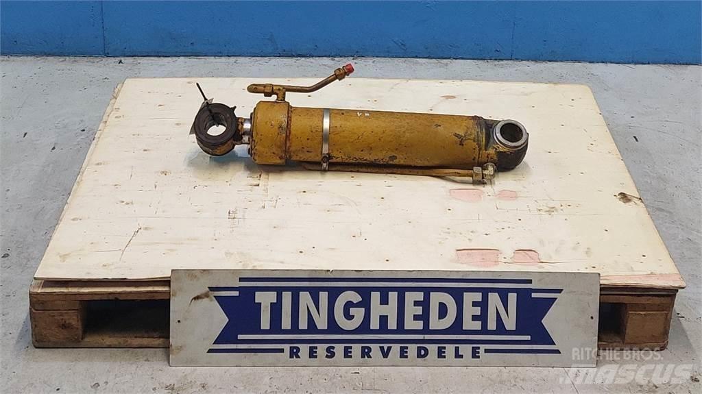 Hydrema 806 Gémek és dipperek