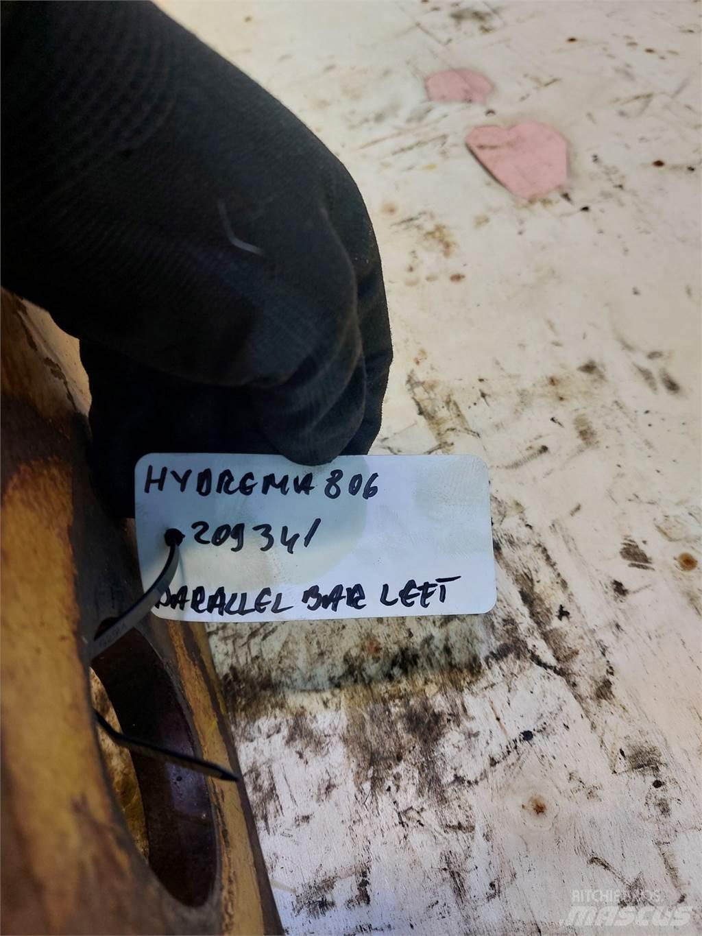 Hydrema 806 Gémek és dipperek