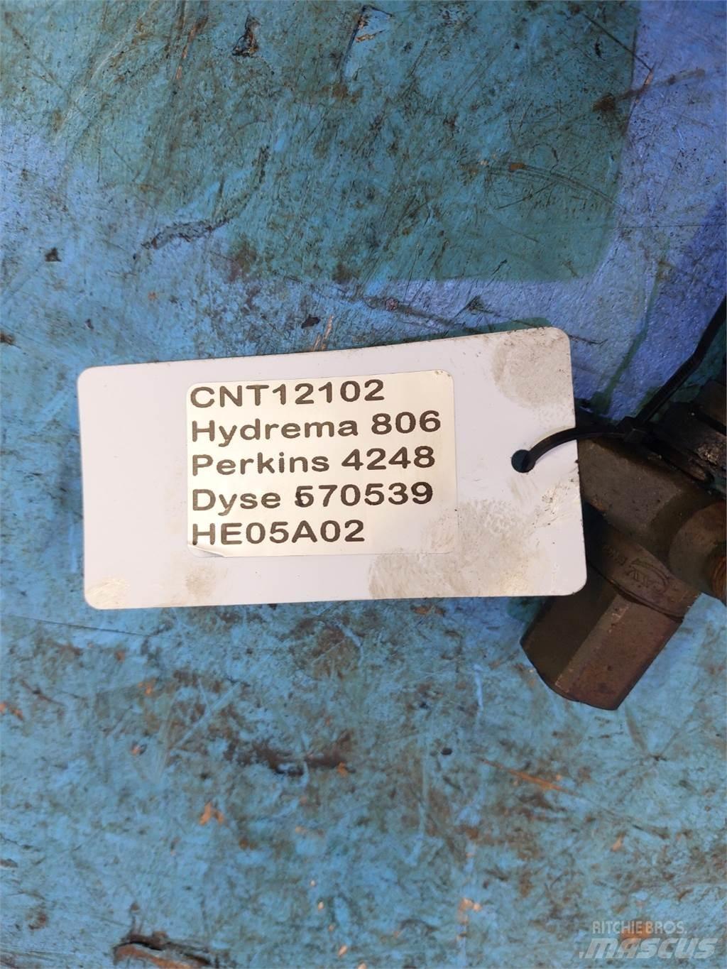 Hydrema 806 Motorok