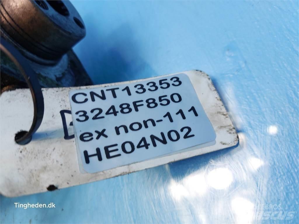 Hydrema 806 Motorok