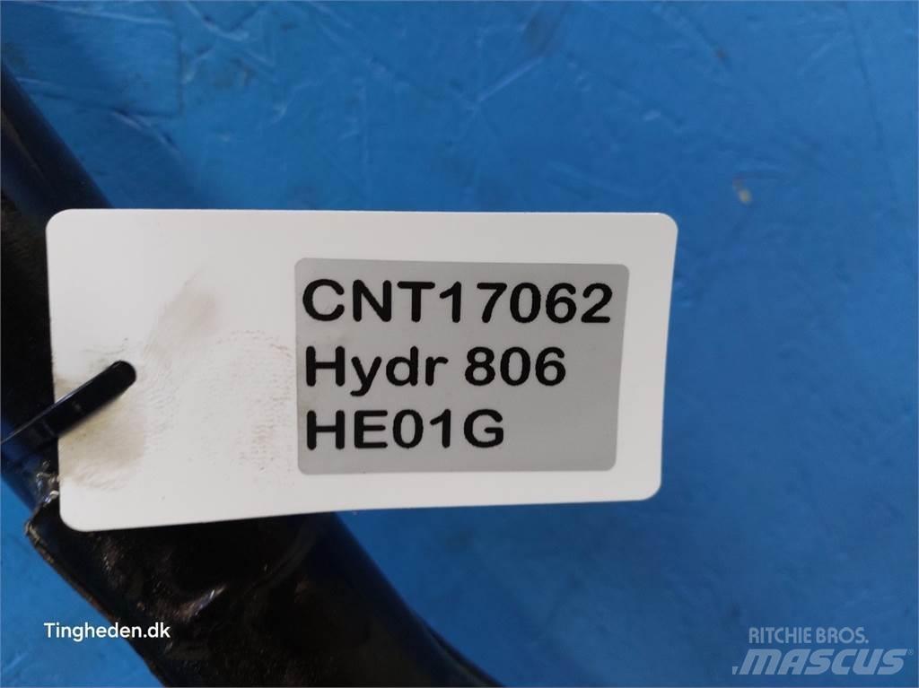 Hydrema 806 Motorok