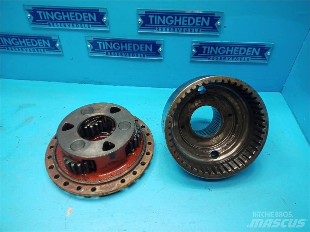 Hydrema 807 Tengelyek