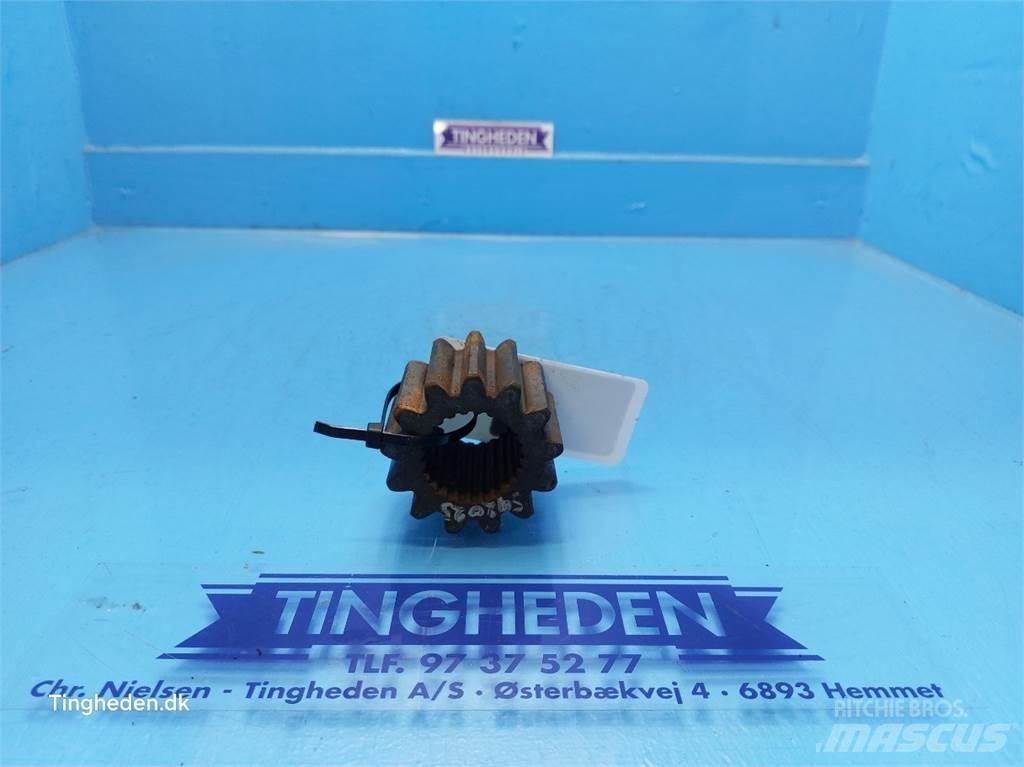 Hydrema 807 Tengelyek
