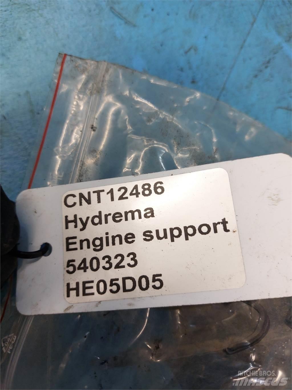 Hydrema 906 Motorok