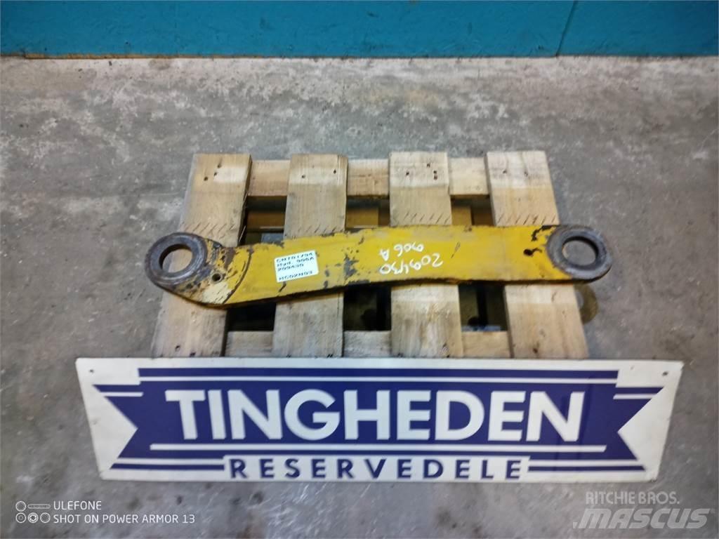 Hydrema 906A Gémek és dipperek