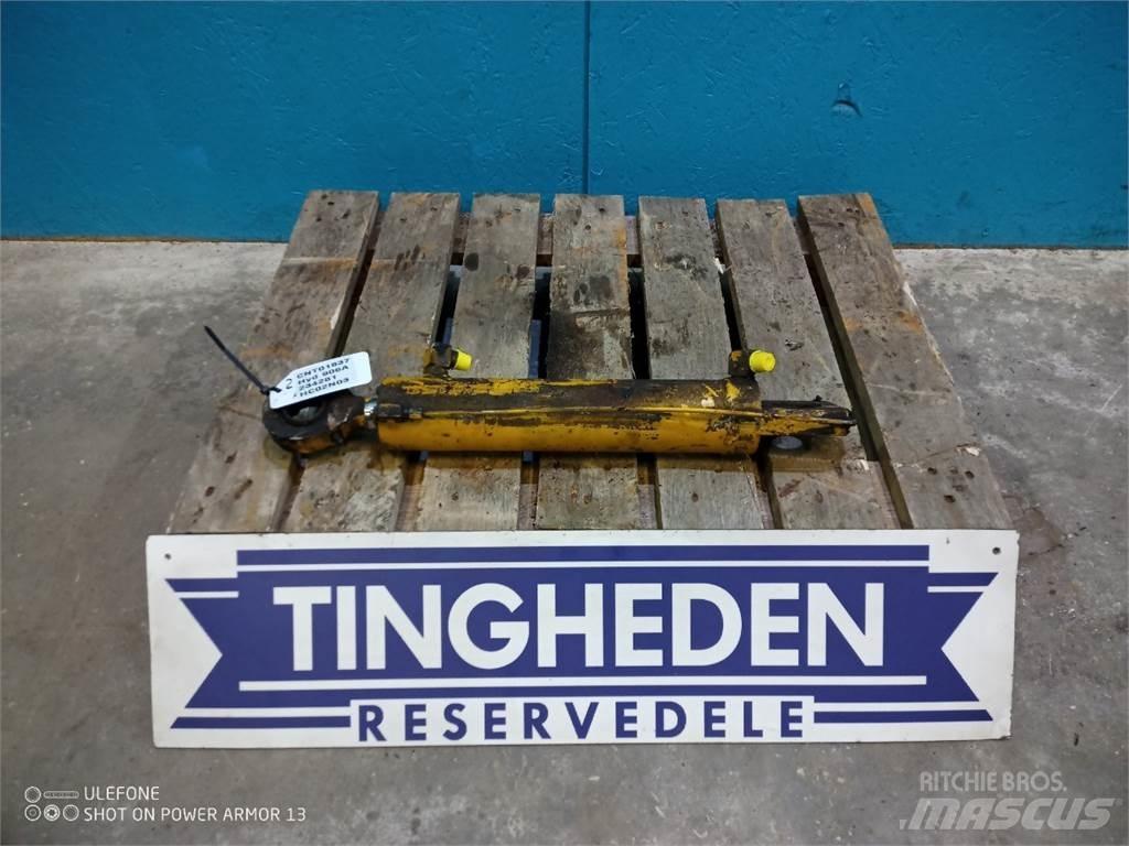 Hydrema 906A Tengelyek