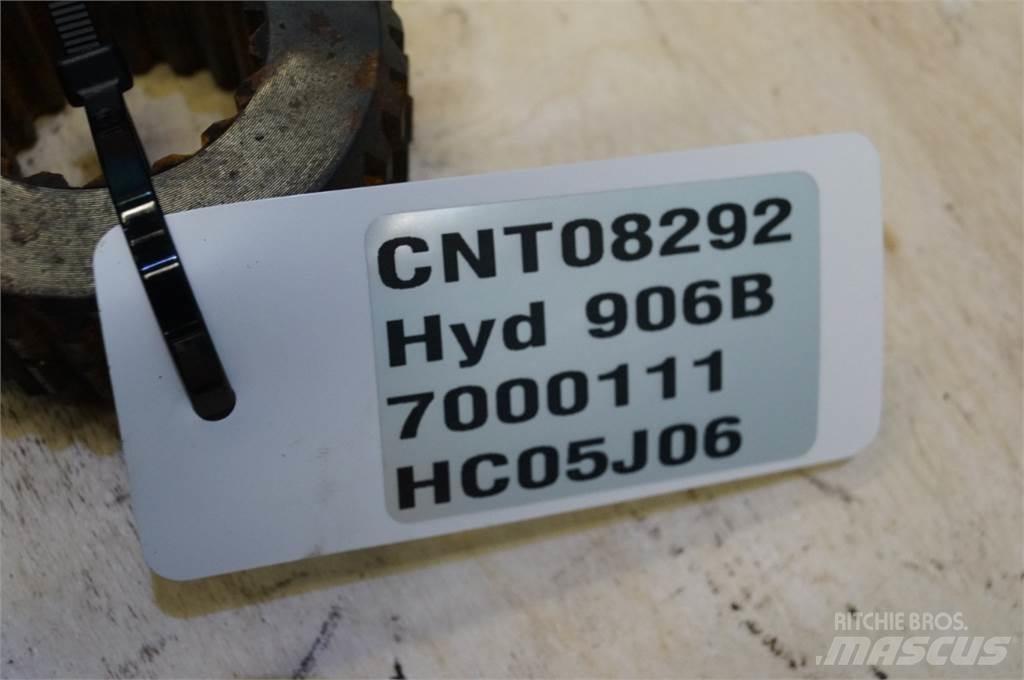 Hydrema 906B Tengelyek