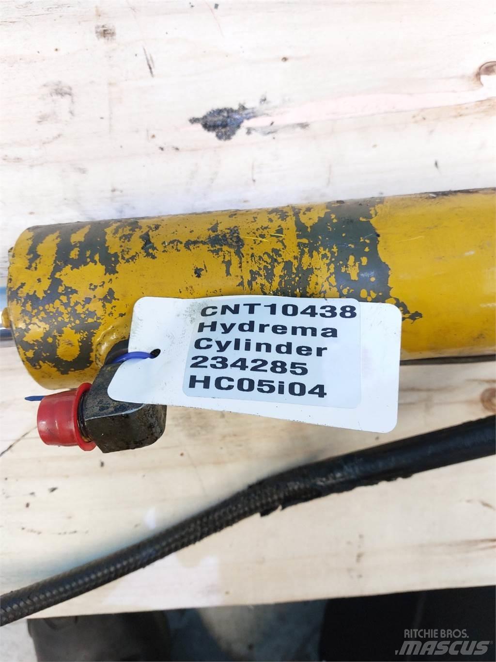 Hydrema 906B Tengelyek