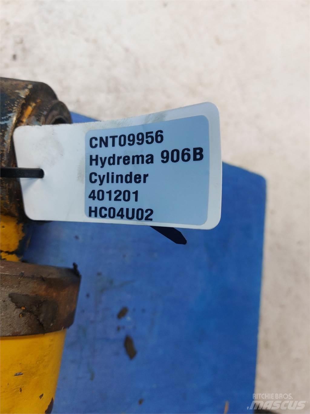 Hydrema 906B Gémek és dipperek