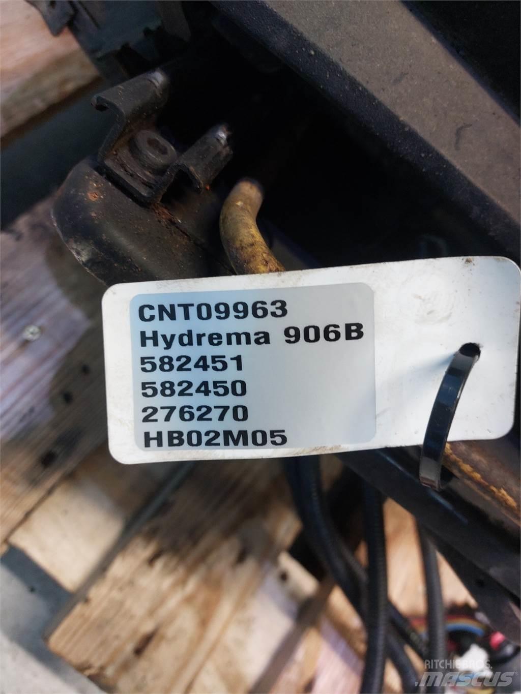 Hydrema 906B Vezetőfülke és belső tartozékok