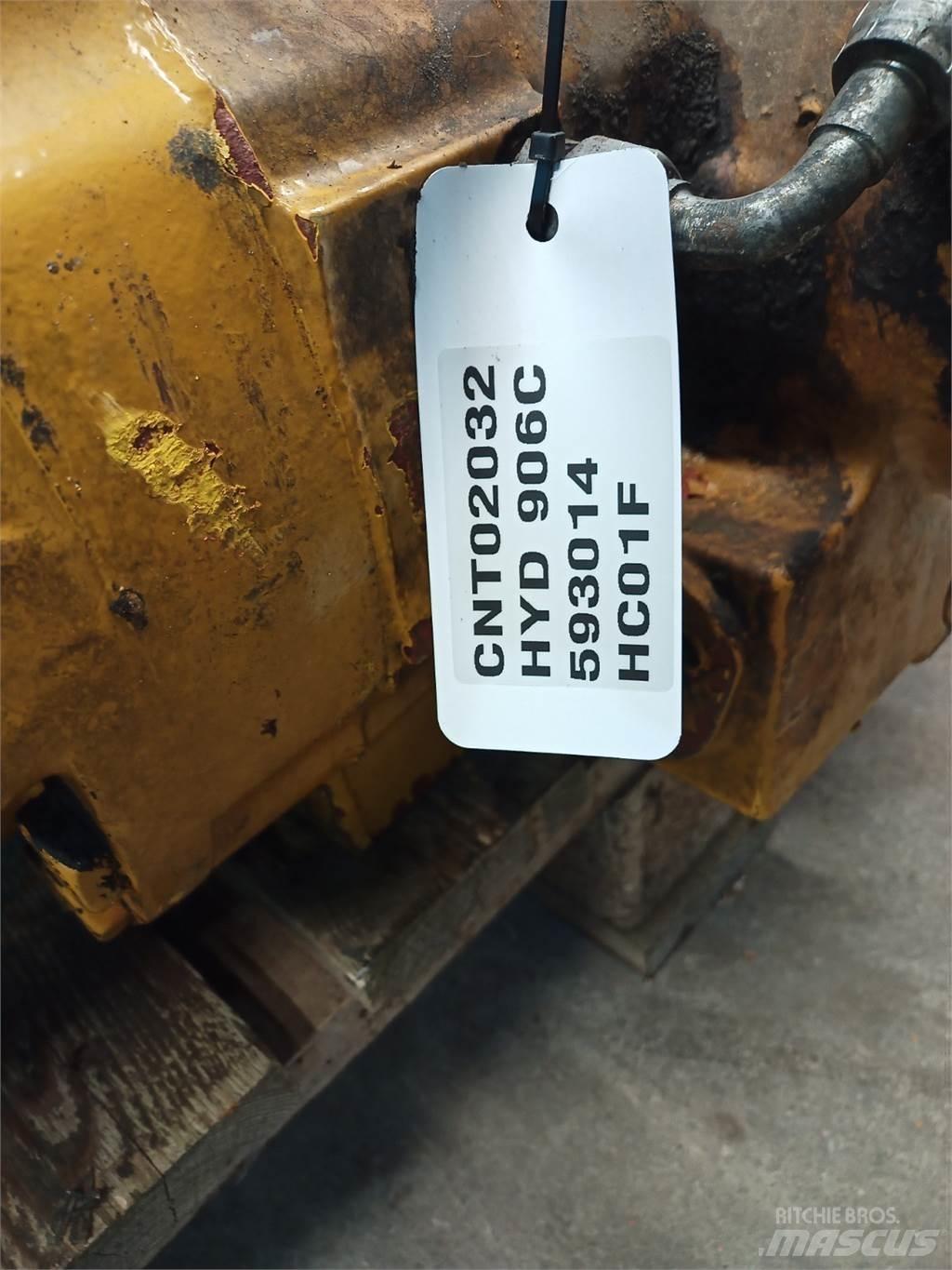 Hydrema 906C Tengelyek