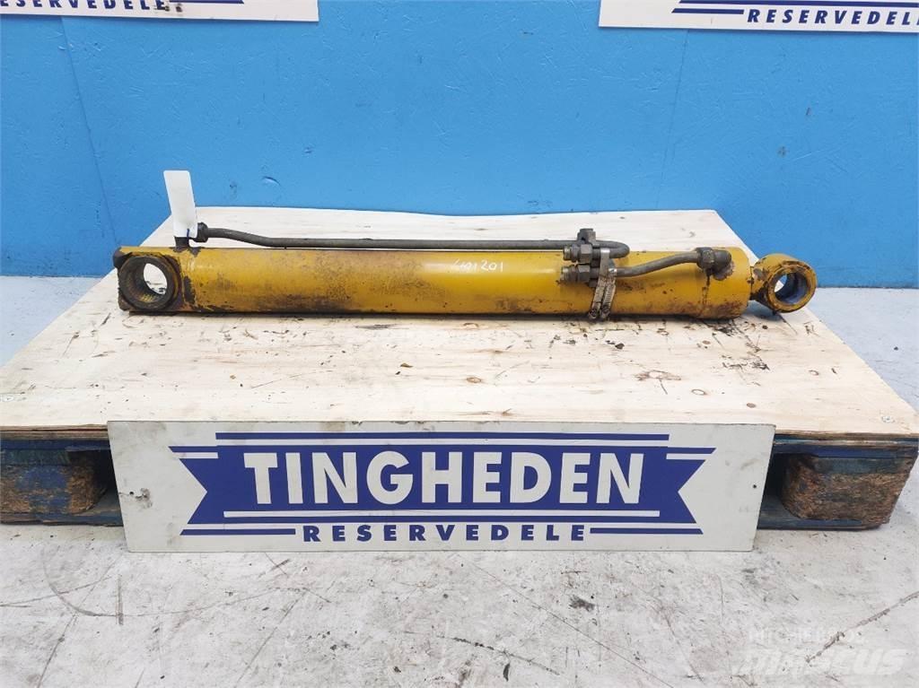 Hydrema 906C Gémek és dipperek