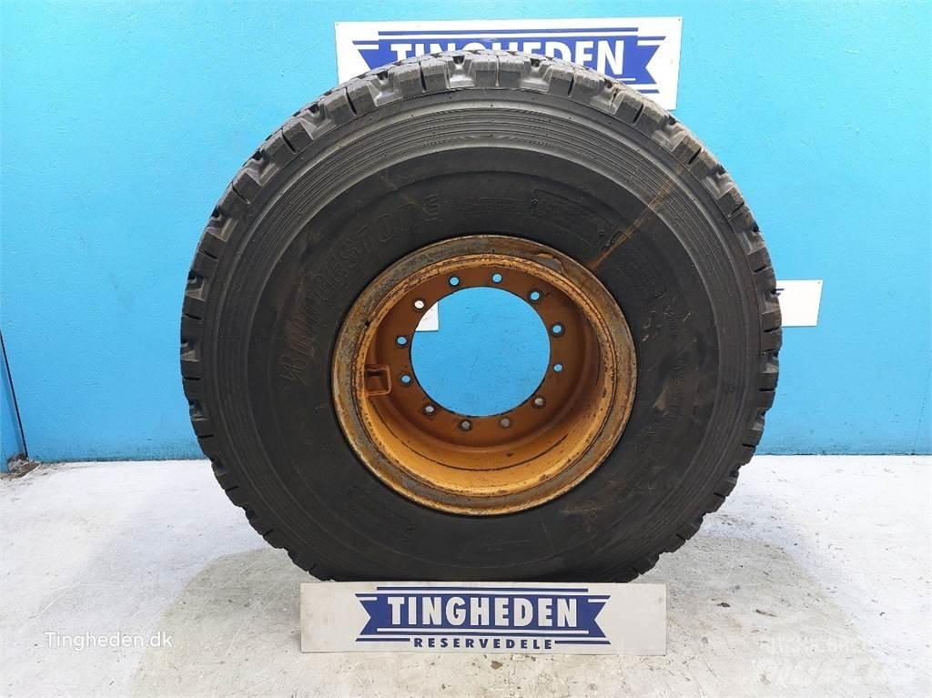 JCB 25 20.5R25 Gumiabroncsok, kerekek és felnik