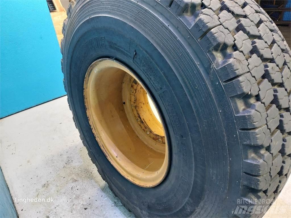 JCB 25 20.5R25 Gumiabroncsok, kerekek és felnik