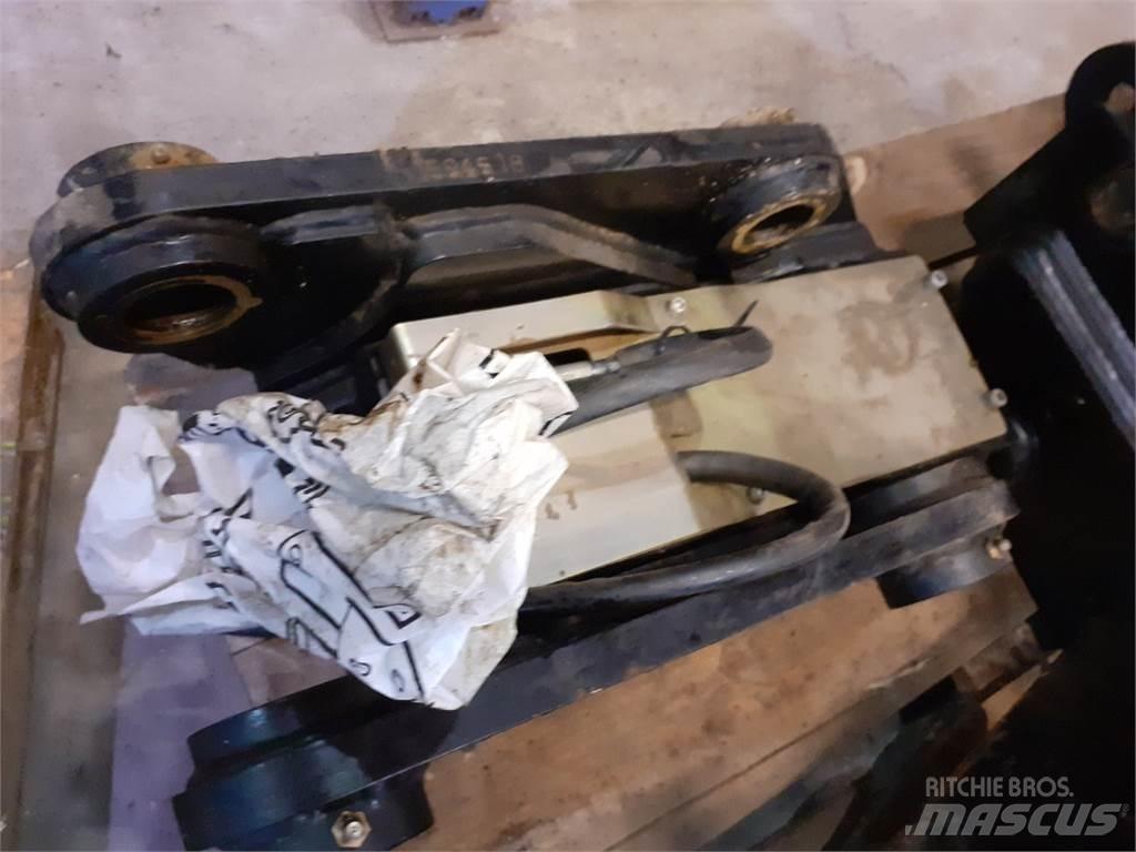 JCB 4CX Gyors csatlakozók