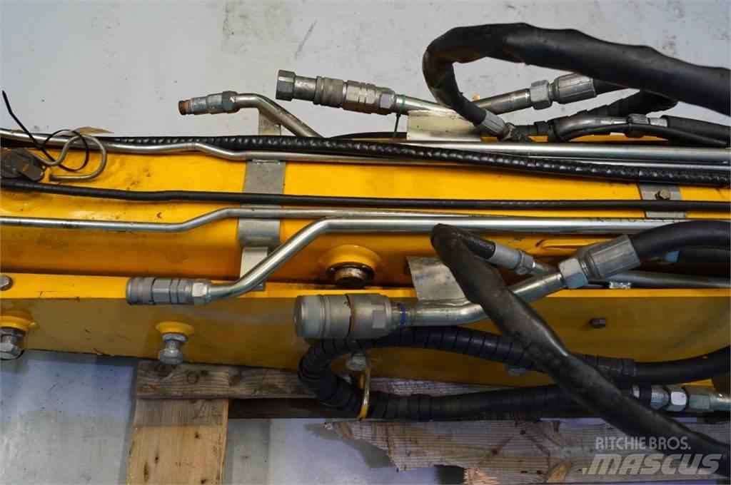 JCB 4CX Daru tertozékok és felszerelések