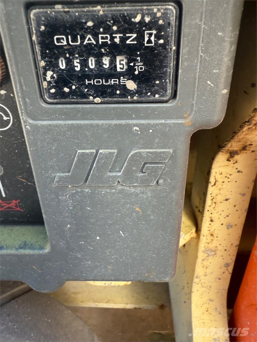 JLG 1930ES Ollós emelők