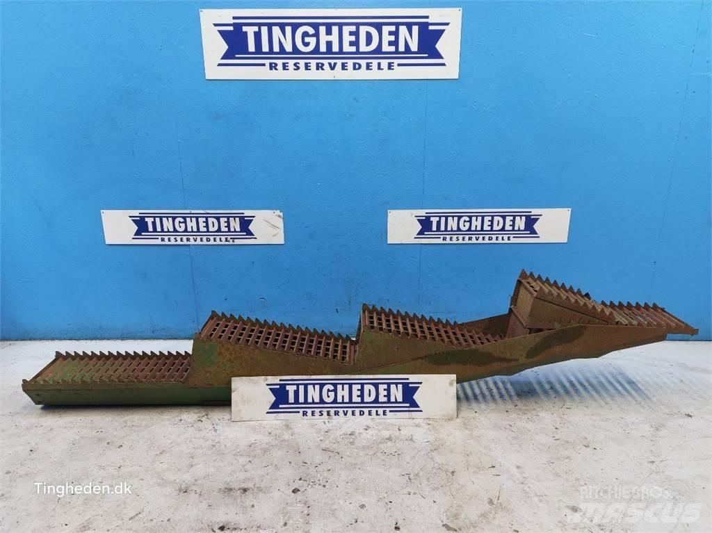 John Deere 1042 Kombájn tartozékok