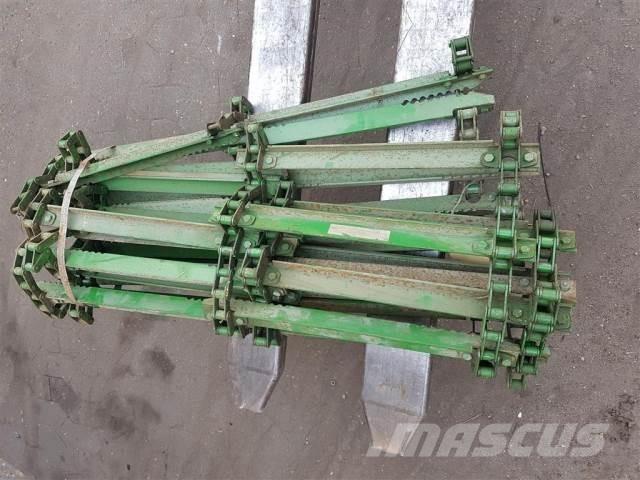 John Deere 1052 Kombájn tartozékok