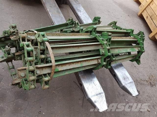 John Deere 1052 Kombájn tartozékok