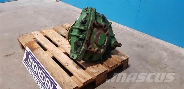 John Deere 1065 Kombájn tartozékok