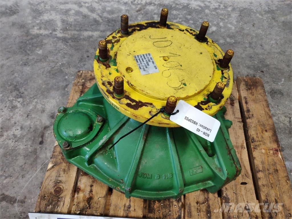 John Deere 1065 Kombájn tartozékok