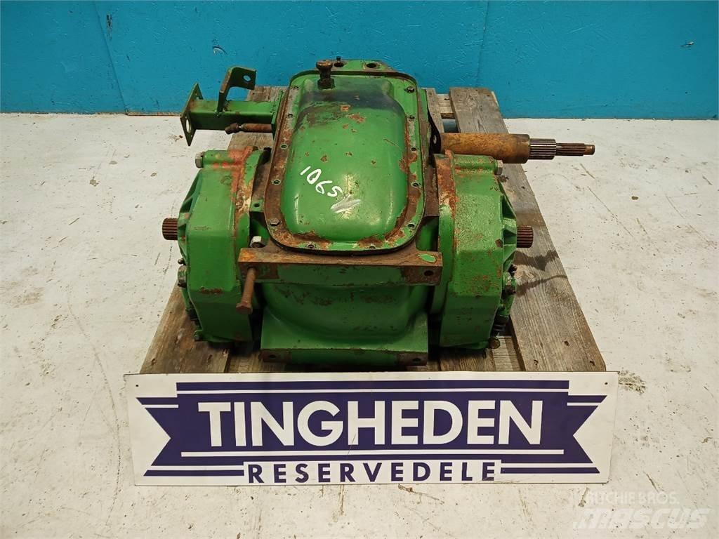 John Deere 1065 Váltók