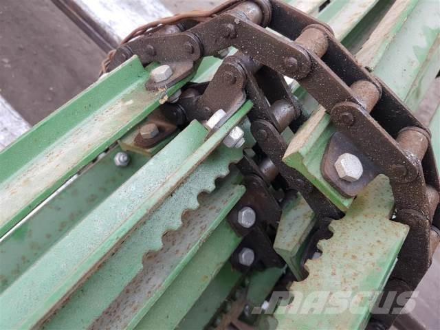 John Deere 1075 Kombájn tartozékok