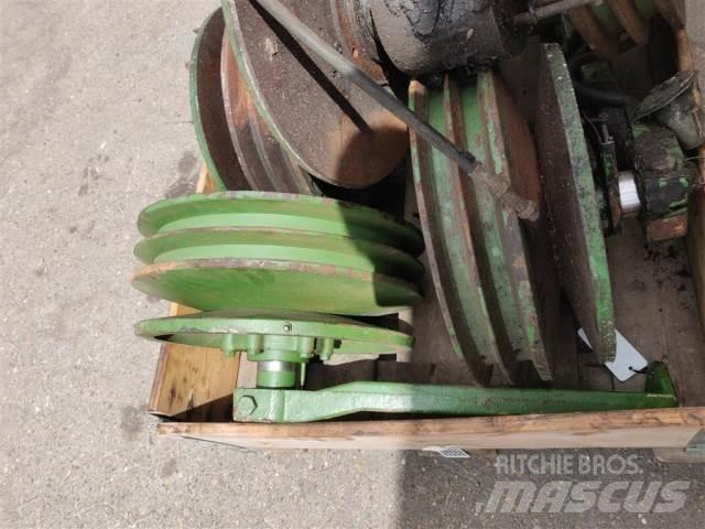 John Deere 1075 Egyéb mezőgazdasági gépek