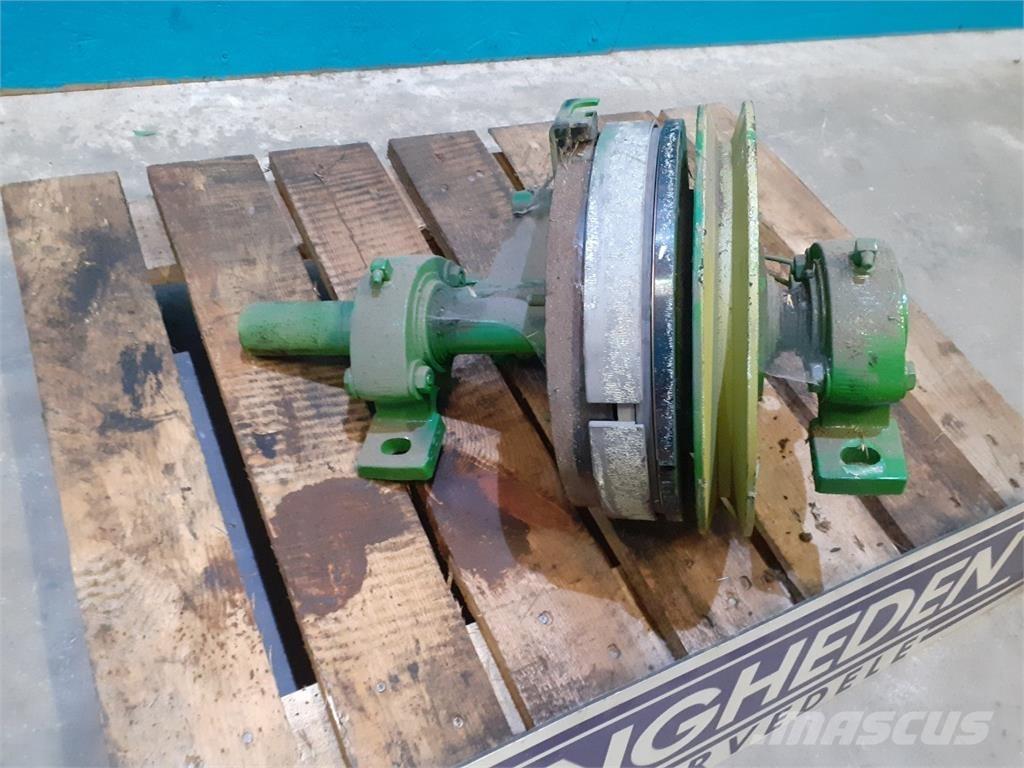 John Deere 1075 Kombájn tartozékok