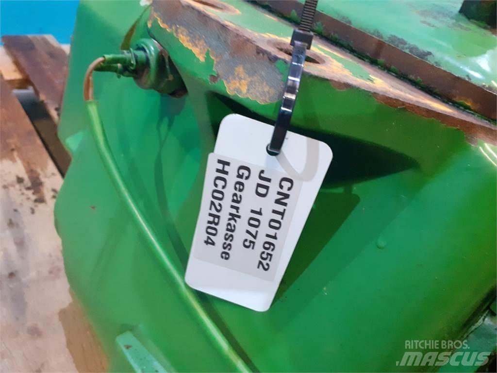 John Deere 1075 Váltók