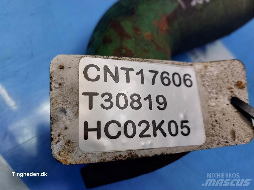 John Deere 1075 Motorok