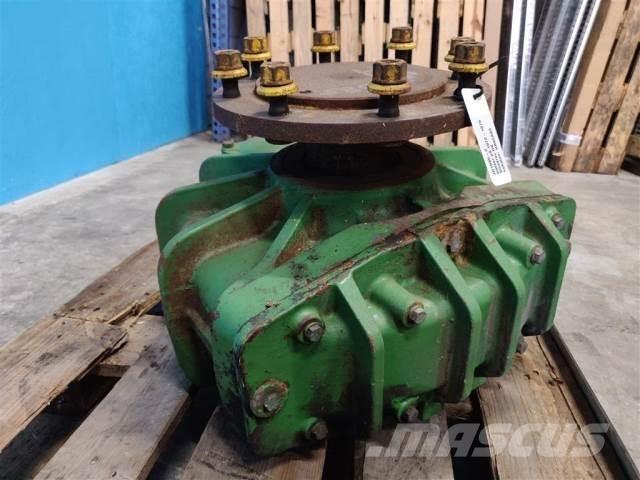 John Deere 1085 Kombájn tartozékok