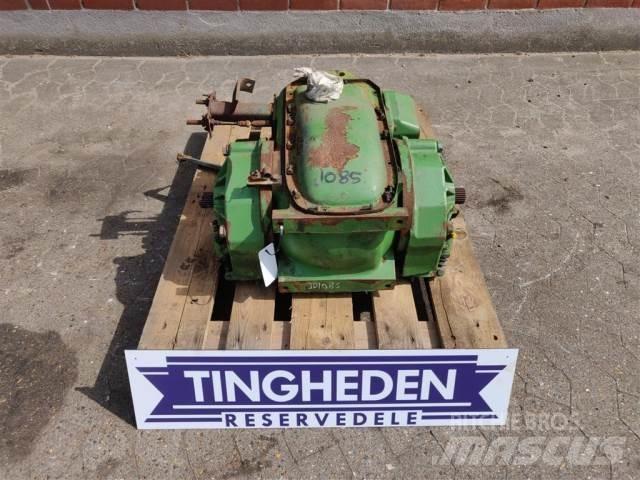 John Deere 1085 Váltók
