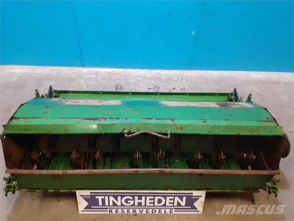 John Deere 1085 Kombájn tartozékok