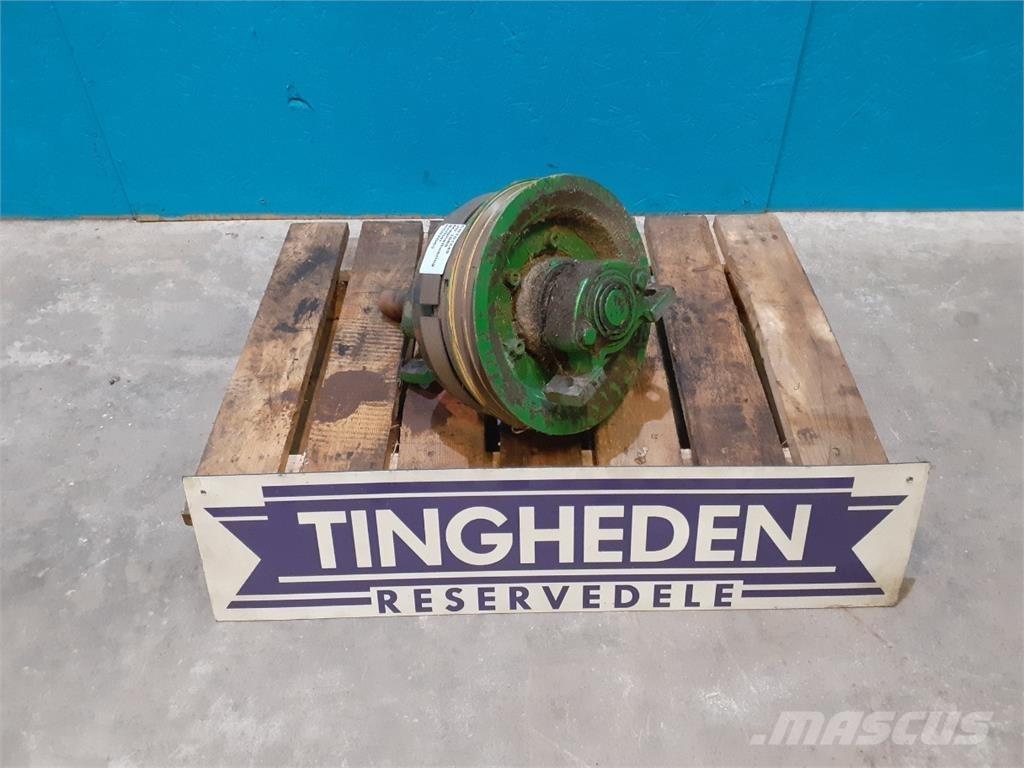 John Deere 1085 Kombájn tartozékok