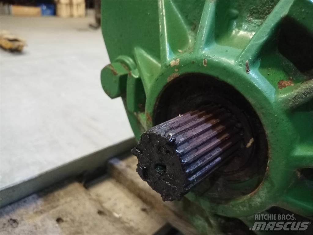 John Deere 1085 Váltók