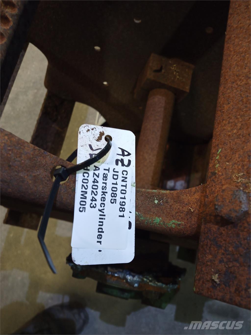 John Deere 1085 Kombájn tartozékok