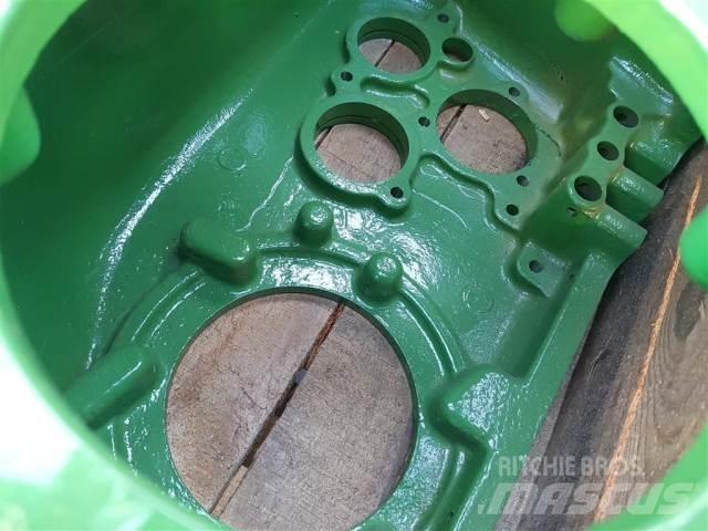 John Deere 1177 Váltók