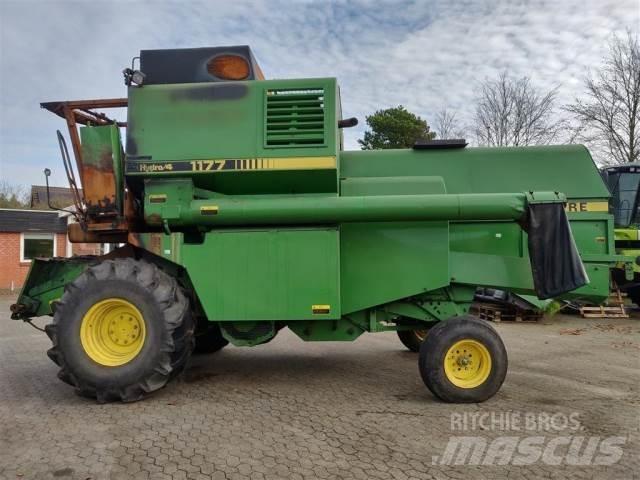 John Deere 1177 Kombájnok