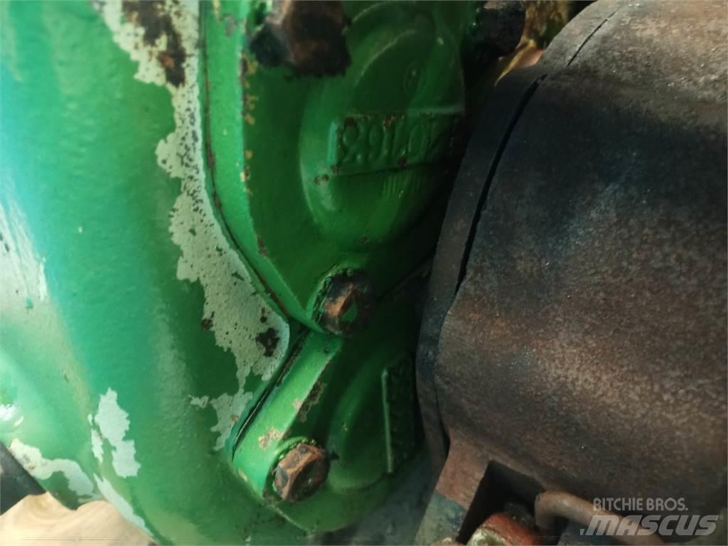 John Deere 1177 Váltók