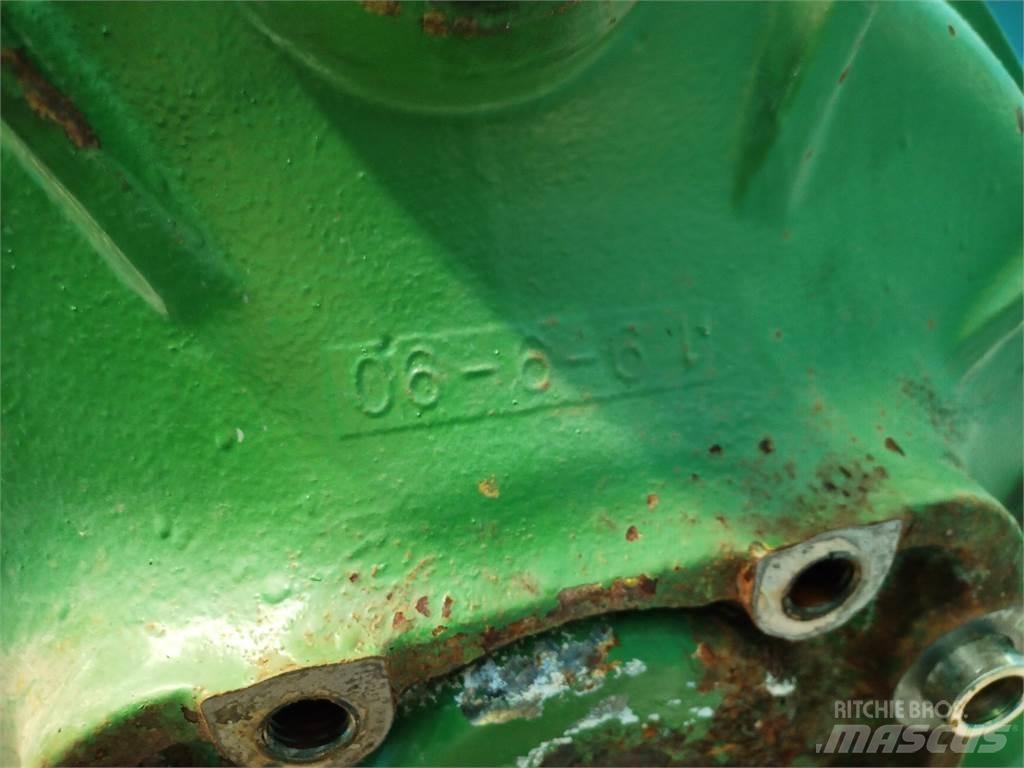 John Deere 1177 Kombájn tartozékok