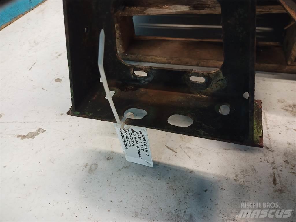 John Deere 1177 Homok és Sószórók