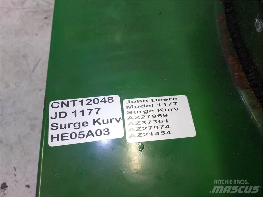 John Deere 1177 Motorok