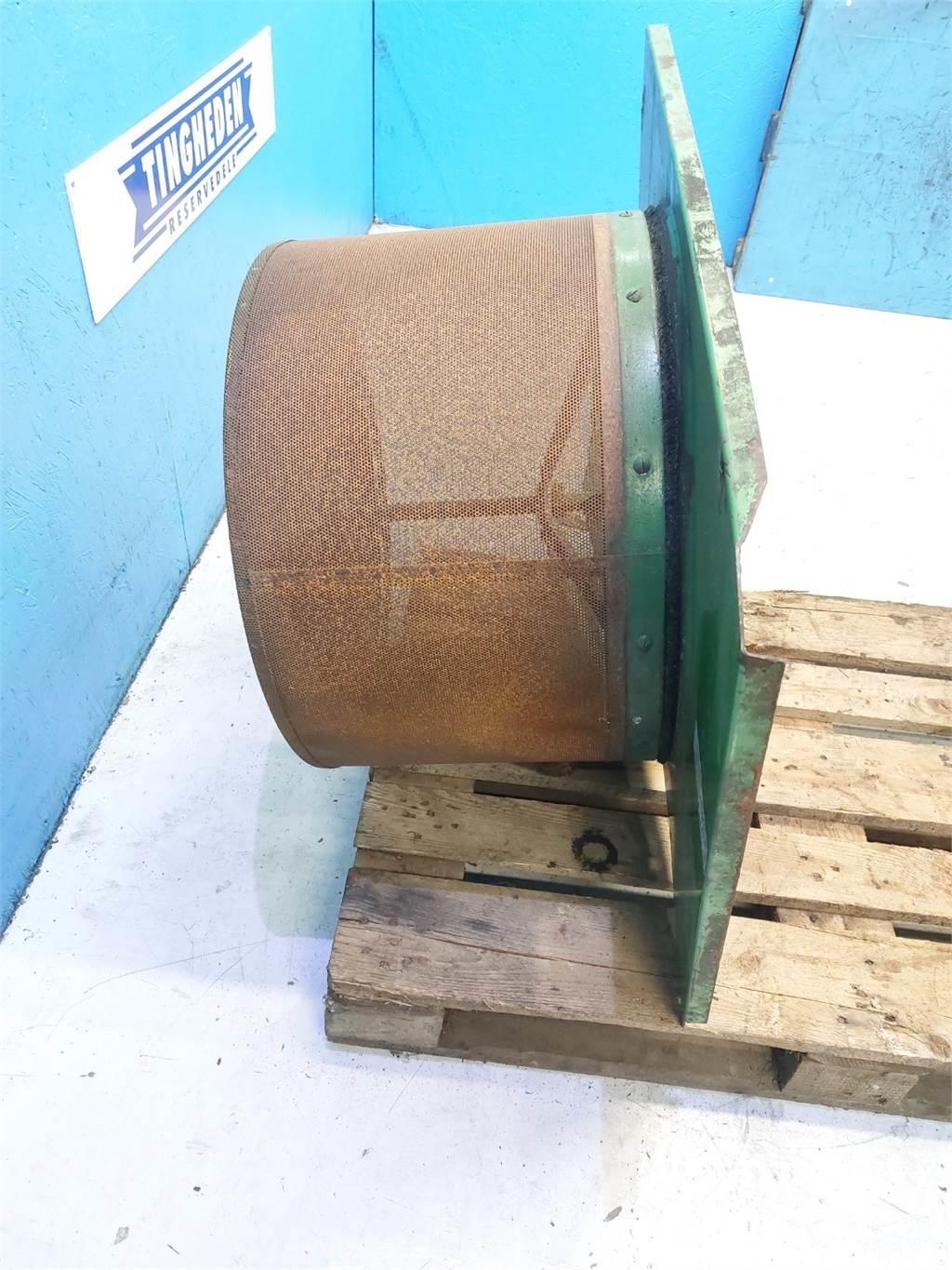 John Deere 1177 Motorok