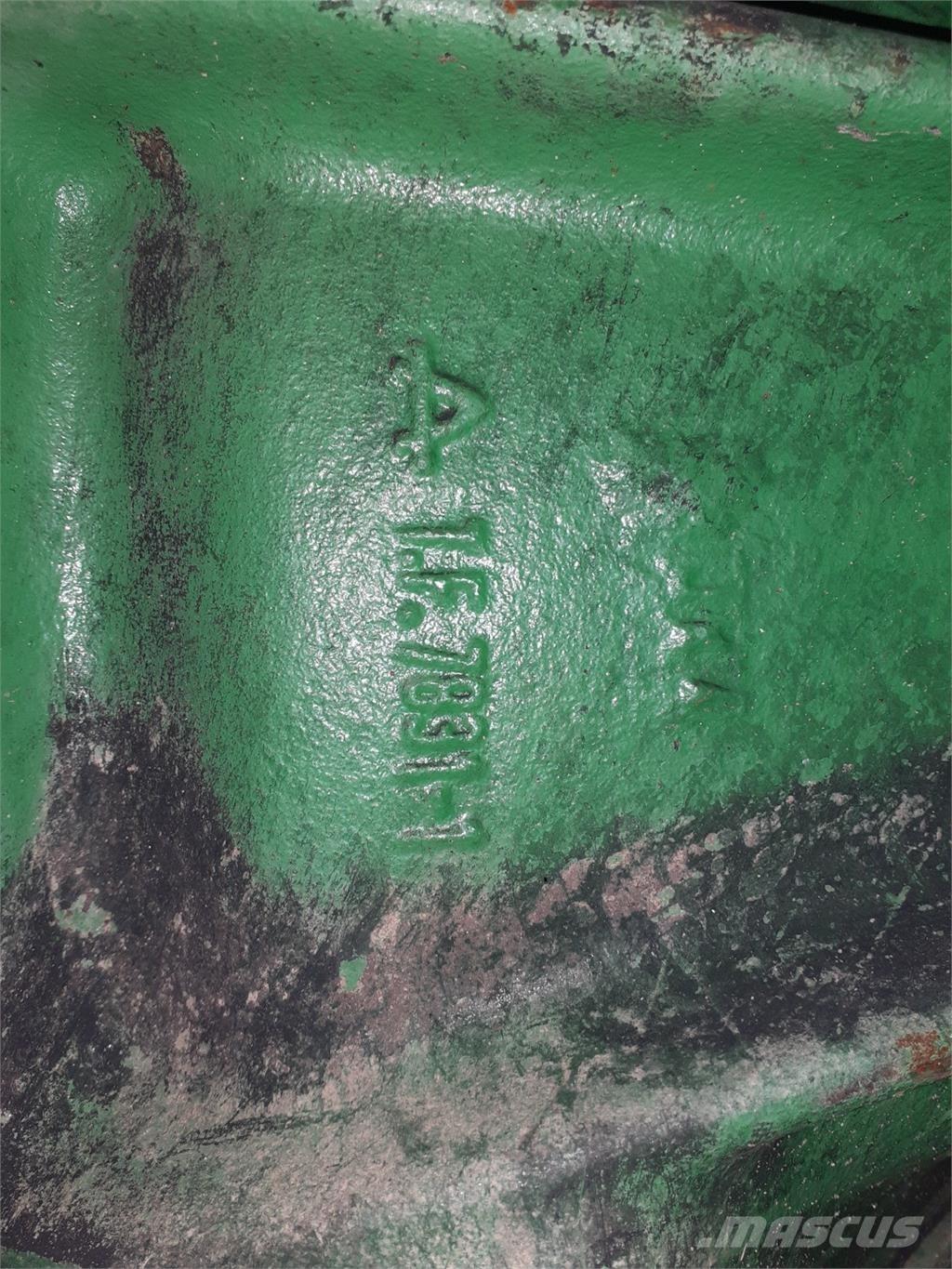 John Deere 1550 Kombájn tartozékok